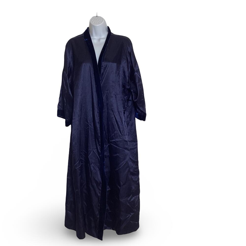 Labeaux Satin Robe - Picture 1 of 7